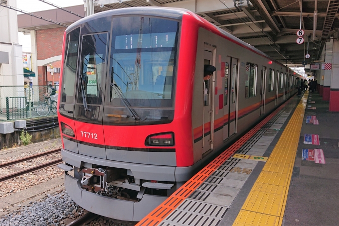 鉄道乗車記録の写真:乗車した列車(外観)(1)        「乗車した列車。
東武70000系71712編成。」