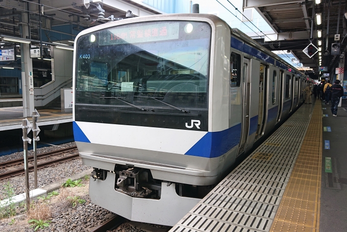 鉄道乗車記録の写真:乗車した列車(外観)(2)        「ダイヤ改正で日中の上野東京ライン常磐線直通列車は10両編成が増えました。」