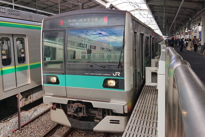 鉄道乗車記録の写真:乗車した列車(外観)(1)        「乗車した列車。
E233系2000番台マト16編成。」