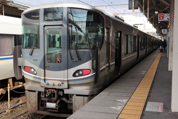 鉄道乗車記録の写真:乗車した列車(外観)(3)        「JR西日本区間の東海道本線を完乗しました。」