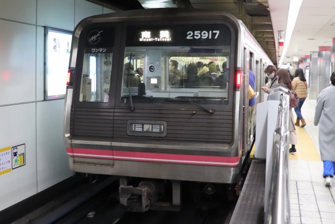 鉄道乗車記録の写真:乗車した列車(外観)(2)        「今回の旅で大阪メトロ4路線に乗車しました。」