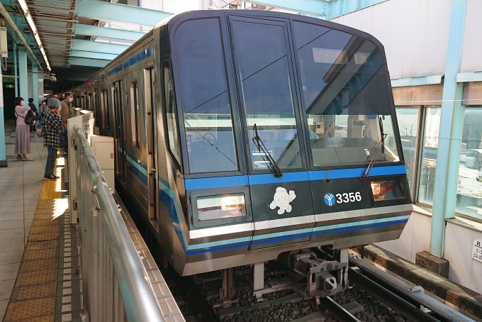 鉄道乗車記録の写真:乗車した列車(外観)(1)        「乗車した列車。
横浜市営地下鉄3000形3351編成。」