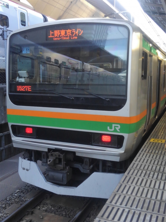 鉄道乗車記録の写真:乗車した列車(外観)(1)        「乗車した列車。
E231系1000番台U51編成。」