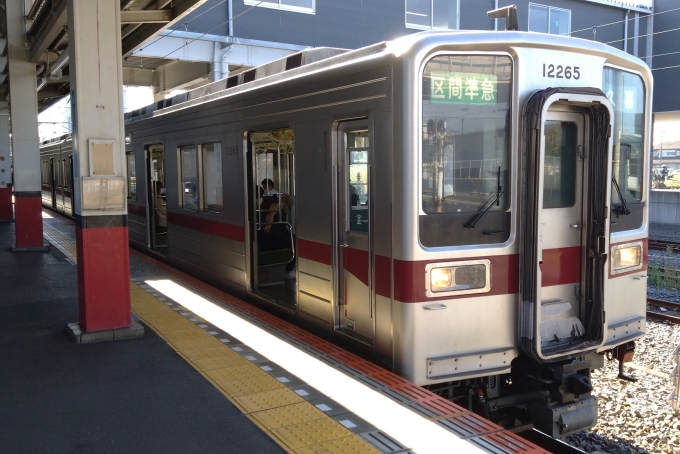 鉄道乗車記録の写真:乗車した列車(外観)(1)          「乗車した列車。
東武10050系11265編成。」