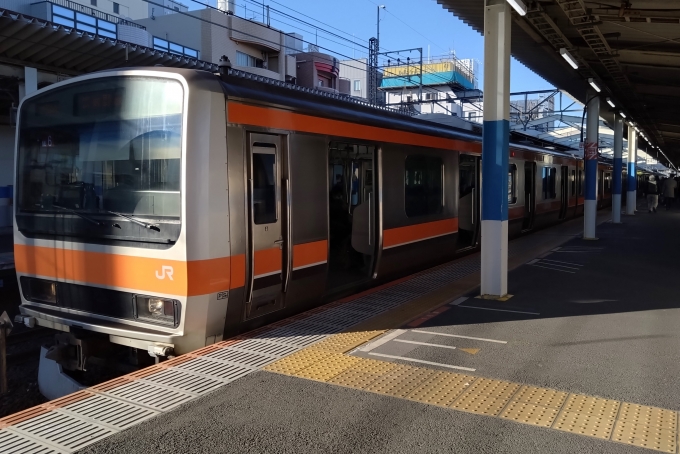鉄道乗車記録の写真:乗車した列車(外観)(1)        「乗車した列車。
E231系0番台MU6編成。」