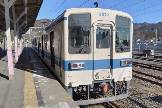 鉄道乗車記録の写真:乗車した列車(外観)(1)        「乗車した列車。
東武8000系8572編成。」
