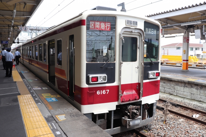 鉄道乗車記録の写真:乗車した列車(外観)(1)        「乗車した列車。
東武6050系6167編成。
」