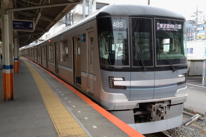 鉄道乗車記録の写真:乗車した列車(外観)(1)        「乗車した列車。
東京メトロ13000系13123編成。」