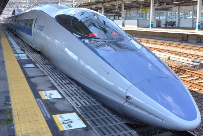 鉄道乗車記録の写真:乗車した列車(外観)(13)        「山陽新幹線を完乗しました。」