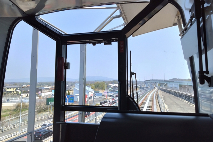 鉄道乗車記録の写真:車窓・風景(3)        「前面展望を楽しむことができます。」