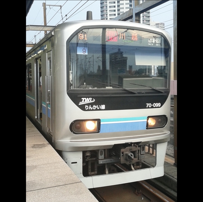 鉄道乗車記録の写真:乗車した列車(外観)(1)        「乗車した列車。
東京臨海高速鉄道70-000形Z9編成。」