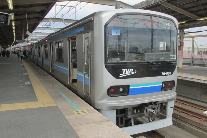 鉄道乗車記録の写真:乗車した列車(外観)(1)        「乗車した列車。
東京臨海高速鉄道70-000形Z6編成。」