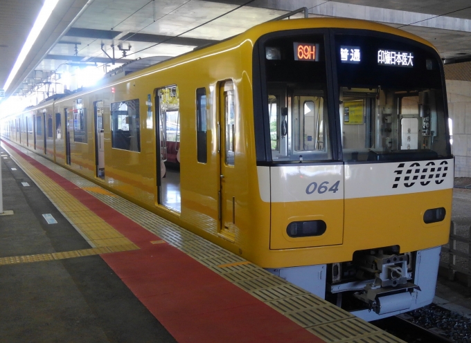 鉄道乗車記録の写真:乗車した列車(外観)(5)        「黄色い京急電車も千葉県までやってきます。」