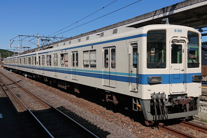 鉄道乗車記録の写真:乗車した列車(外観)(1)          「乗車した列車。 
東武8000系8198編成。」