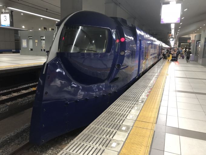 鉄道乗車記録の写真:乗車した列車(外観)(1)        「泉佐野市×キン肉マンコラボラッピング」