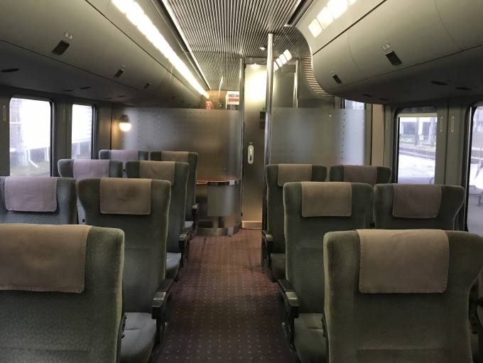 鉄道乗車記録の写真:車内設備、様子(2)     「指定席」