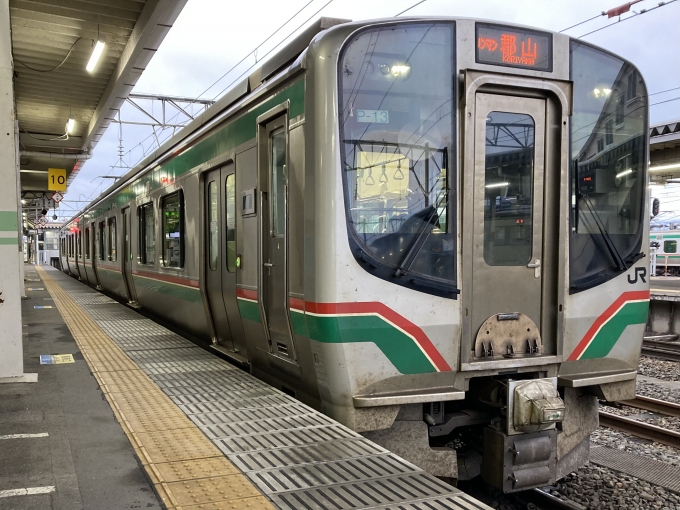 鉄道乗車記録の写真:乗車した列車(外観)(4)        「E721系仙センP-13編成。会津若松駅1番線。」