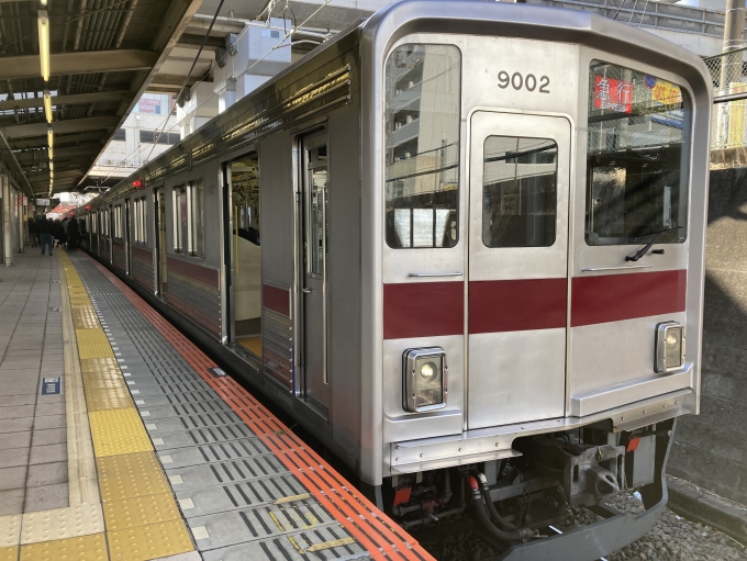 鉄道乗車記録の写真:乗車した列車(外観)(3)        「東武9000系9102F編成。朝霞台駅1番線。」