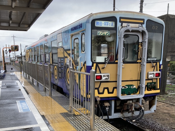 鉄道乗車記録の写真:乗車した列車(外観)(4)        「キハ3710-02。阿字ヶ浦駅発着ホーム。」