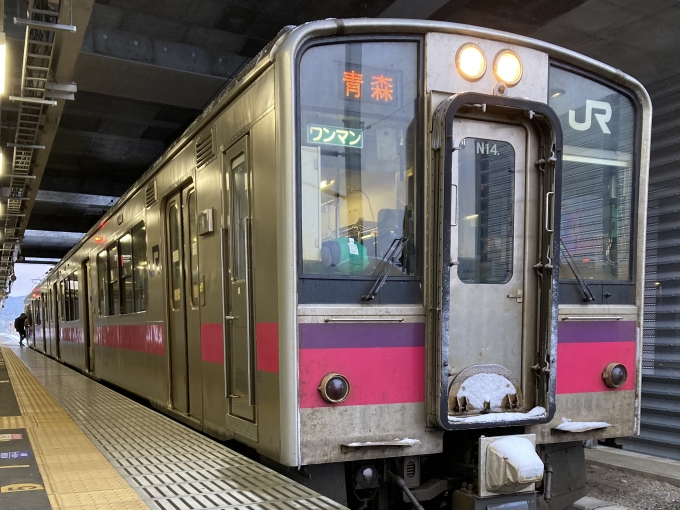 鉄道乗車記録の写真(3)        「701系北アキN14編成。新青森駅1番線。」