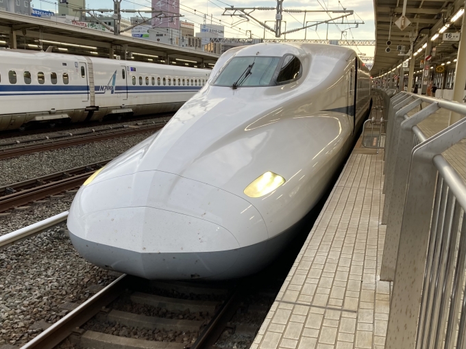 鉄道乗車記録の写真:乗車した列車(外観)(3)        「 N700系幹トウG37編成。浜松駅5番線。」