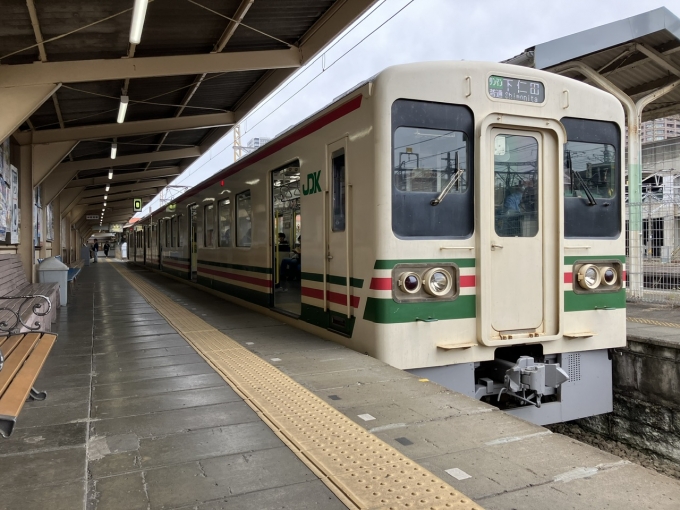 鉄道乗車記録の写真:乗車した列車(外観)(3)        「上信電鉄700形704F編成。高崎駅0番線。」