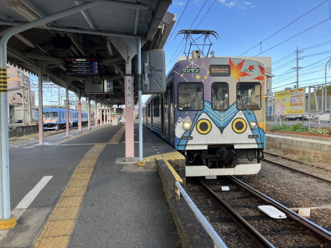 鉄道乗車記録の写真:乗車した列車(外観)(7)        「伊賀鉄道200 204編成。」