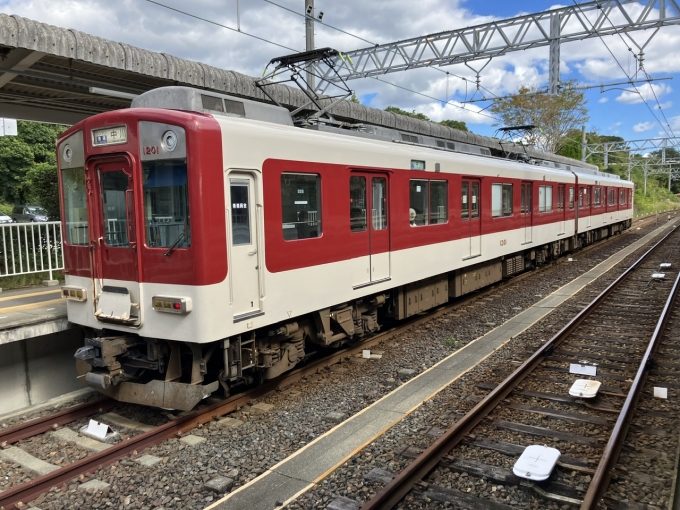 鉄道乗車記録の写真:乗車した列車(外観)(3)        「近鉄1201系1201F編成。賢島駅5番のりば。」