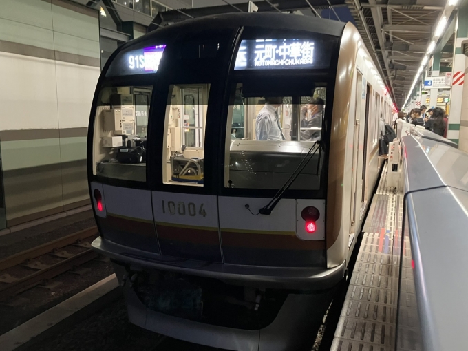 鉄道乗車記録の写真:乗車した列車(外観)(3)        「東京メトロ10000系10104F編成。練馬駅4番線。」