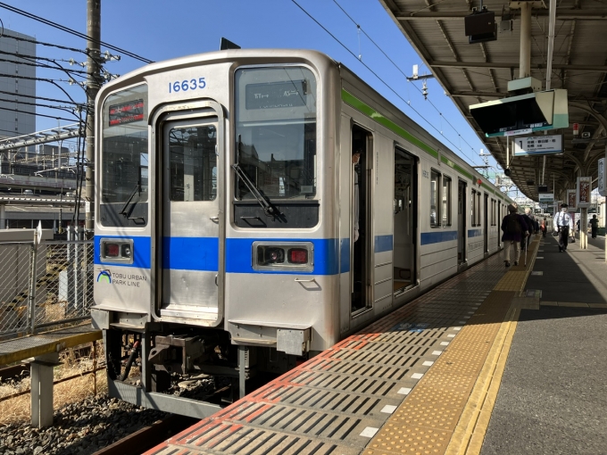 鉄道乗車記録の写真:乗車した列車(外観)(3)        「東武10000系11635F編成。大宮駅1番線。」