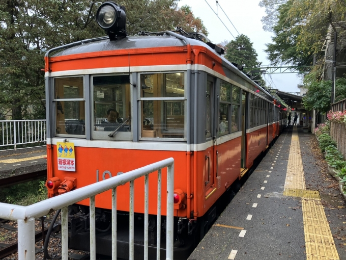 鉄道乗車記録の写真:乗車した列車(外観)(3)        「箱根登山鉄道モハ1形106+104+108。大平台2番線。」