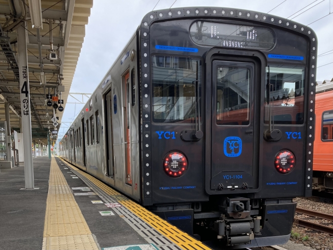鉄道乗車記録の写真:乗車した列車(外観)(3)        「YC1系崎サキ編成名不明。早岐駅4番のりば。」