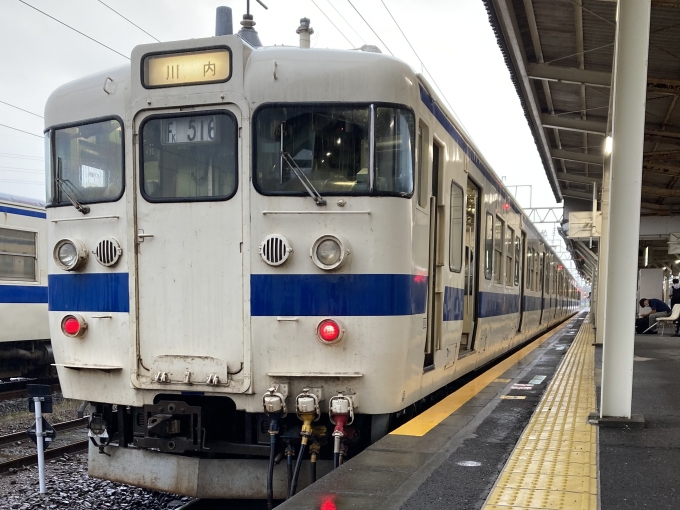 鉄道乗車記録の写真:乗車した列車(外観)(3)        「415系鹿カコFK516編成。隼人駅3番のりば。」