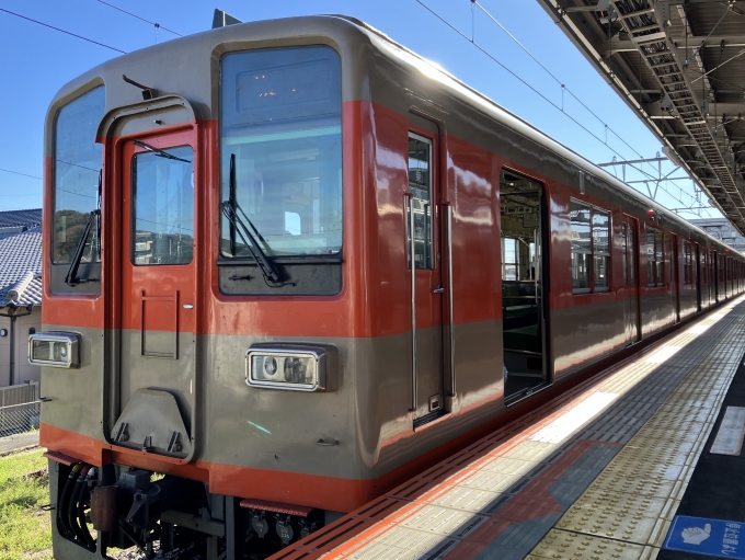 鉄道乗車記録の写真:乗車した列車(外観)(3)        「東武8000系81107編成。越生駅4番線。」