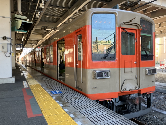 鉄道乗車記録の写真:乗車した列車(外観)(4)        「東武8000系81107編成。坂戸駅1番線。」