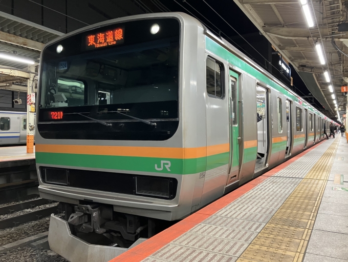 鉄道乗車記録の写真:乗車した列車(外観)(3)        「E231系宮ヤマU524編成+ E231系宮ヤマU105編成。横浜駅6番線。」