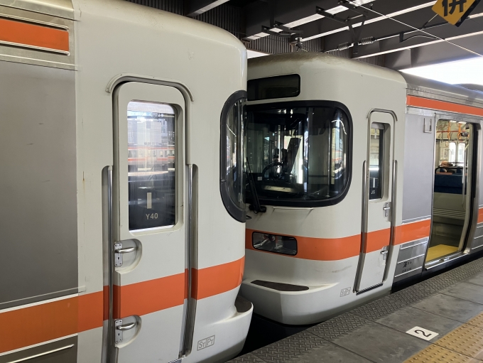鉄道乗車記録の写真:乗車した列車(外観)(4)        「313系海カキY40編成+海カキJ5編成。豊橋駅5番線。」