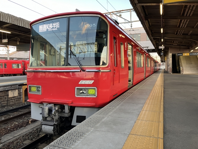 鉄道乗車記録の写真:乗車した列車(外観)(5)        「名鉄3500系3505F編成。大江駅2番線。」