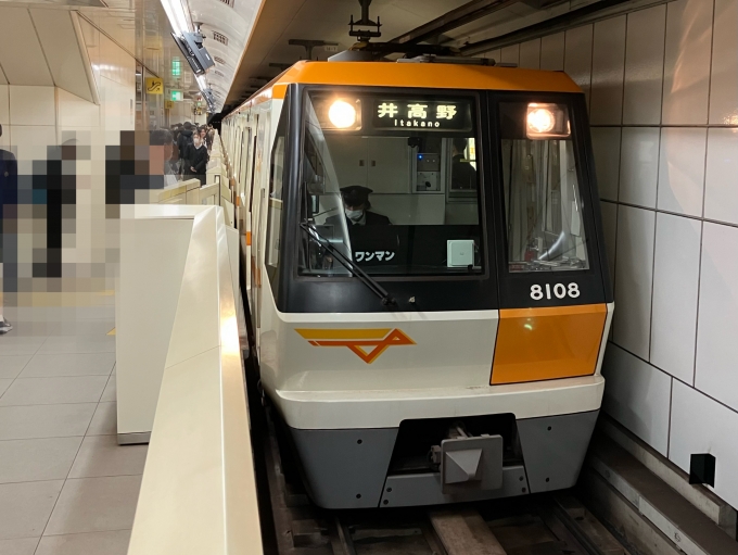 鉄道乗車記録の写真:乗車した列車(外観)(3)        「大阪市営地下鉄80系8108F編成。太子橋今市2番のりば。」