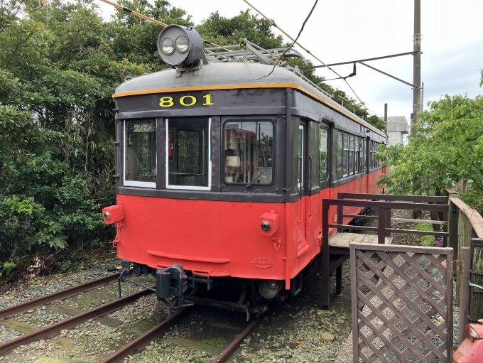 鉄道乗車記録の写真:列車・車両の様子(未乗車)(4)        「銚子電鉄デハ801。外川駅留置線。」