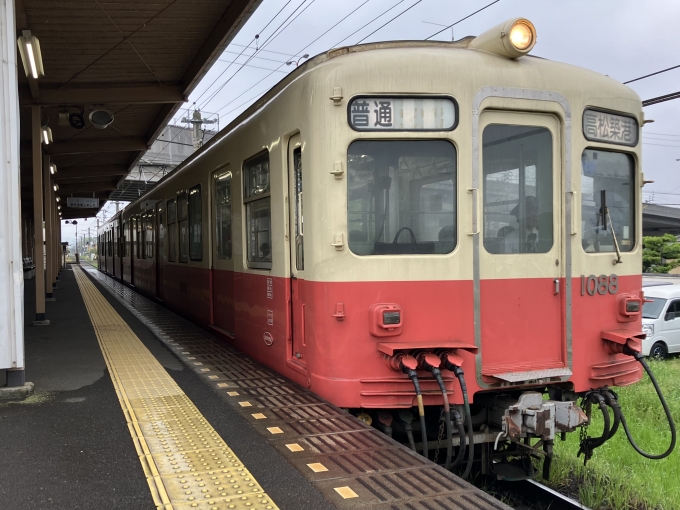 鉄道乗車記録の写真:乗車した列車(外観)(7)        「高松琴平電気鉄道1080形電車。空港通り駅発着線。」