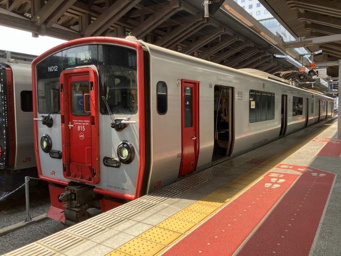 鉄道乗車記録の写真:乗車した列車(外観)(3)        「815系熊クマN012編成。熊本駅4番のりば。」