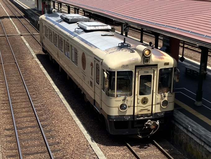 鉄道乗車記録の写真:乗車した列車(外観)(8)        「京都丹後鉄道KTR700・KTR800形気動車。宮津駅2番のりば。」