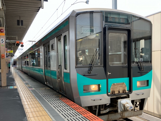 鉄道乗車記録の写真:乗車した列車(外観)(3)        「クモハ125-2+クモハ125-16。。福知山駅1番のりば。」