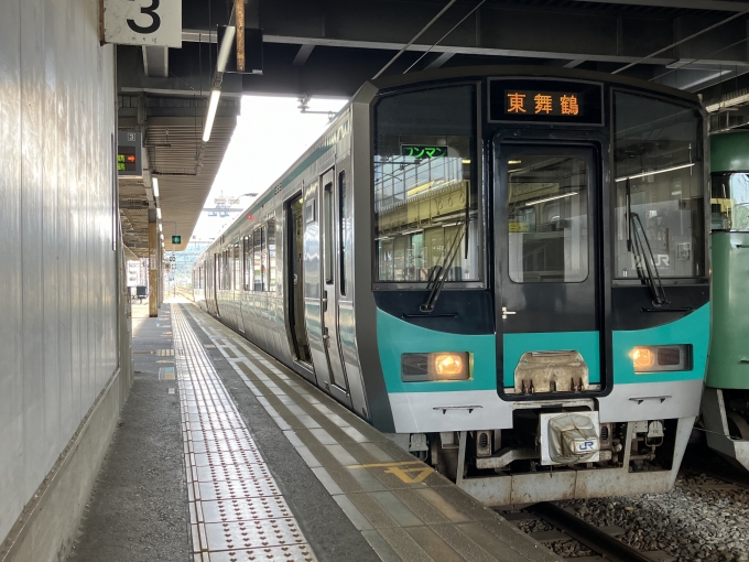 鉄道乗車記録の写真:乗車した列車(外観)(9)        「クモハ125-2+クモハ125-16。西舞鶴駅3番のりば。」