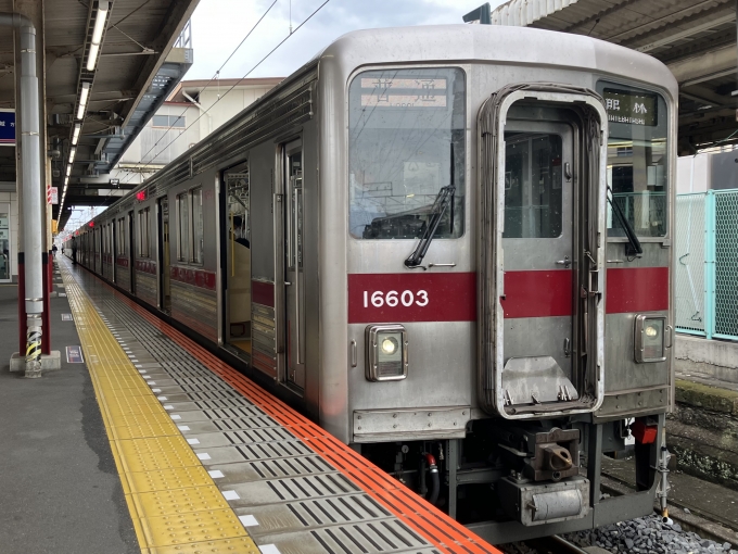 鉄道乗車記録の写真:乗車した列車(外観)(6)        「東武10000系11603F編成。東武久喜駅1番線。」