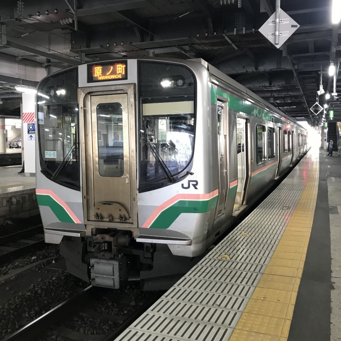 鉄道乗車記録の写真:乗車した列車(外観)(3)        「P4-6編成。仙台駅5番ホーム。」
