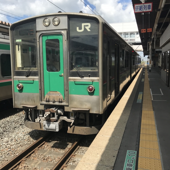 鉄道乗車記録の写真:乗車した列車(外観)(3)        「F2-22編成。小牛田駅3番ホーム。」