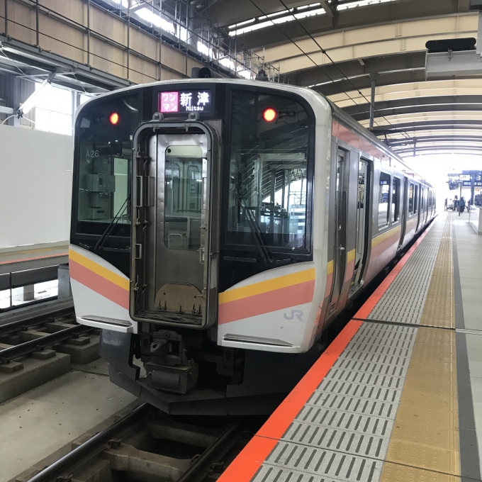 鉄道乗車記録の写真:乗車した列車(外観)(3)        「A26編成。新潟駅3番ホーム。」