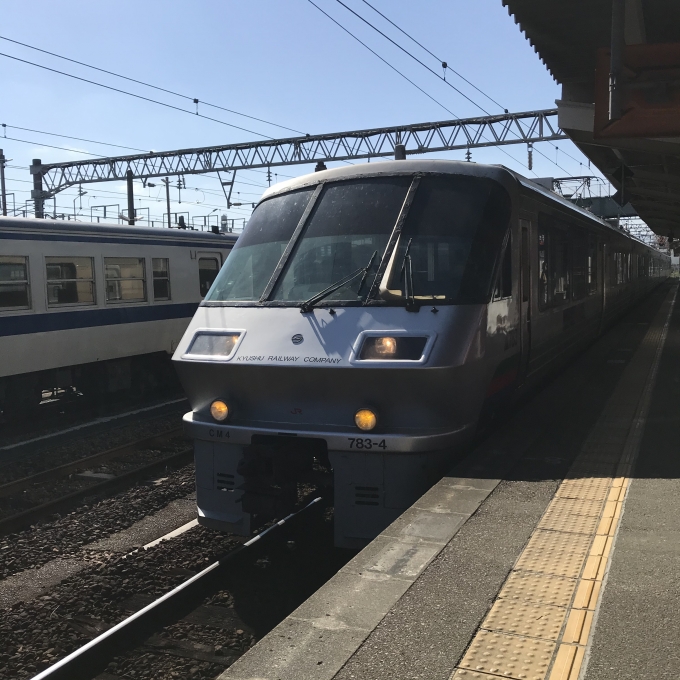 鉄道乗車記録の写真:乗車した列車(外観)(3)        「CM4編成。南宮崎駅4番のりば。」